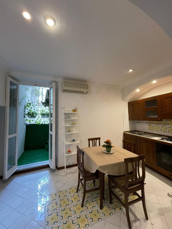 Anticaglia 13 Apartment Napoli Exterior foto