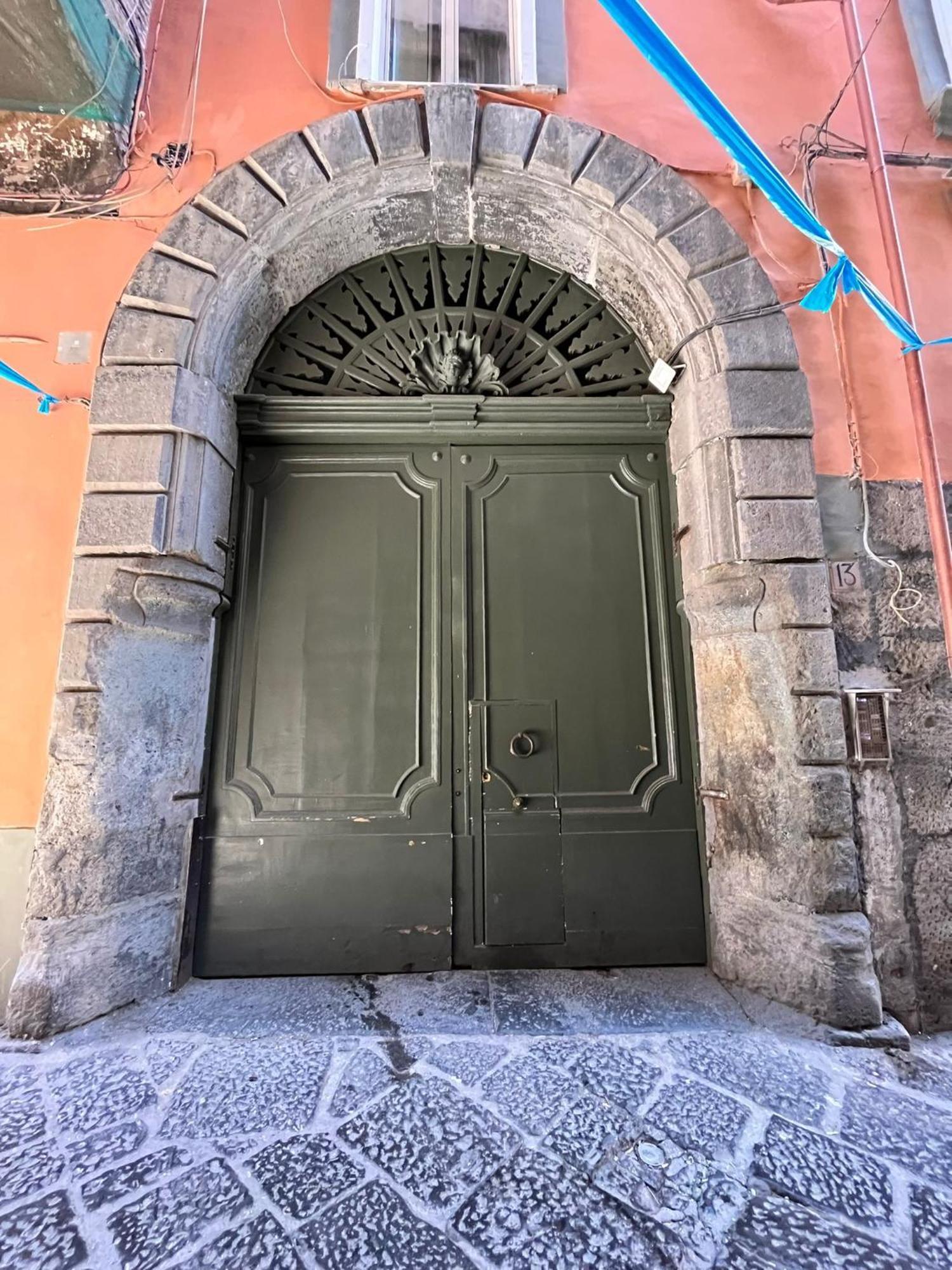 Anticaglia 13 Apartment Napoli Exterior foto
